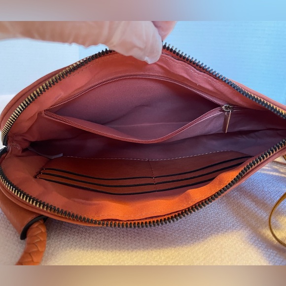 Calin Collection Wristlet.Beautiful Burnt Orange, Vegan Leather With Fringe. NWT - Picture 7 of 12